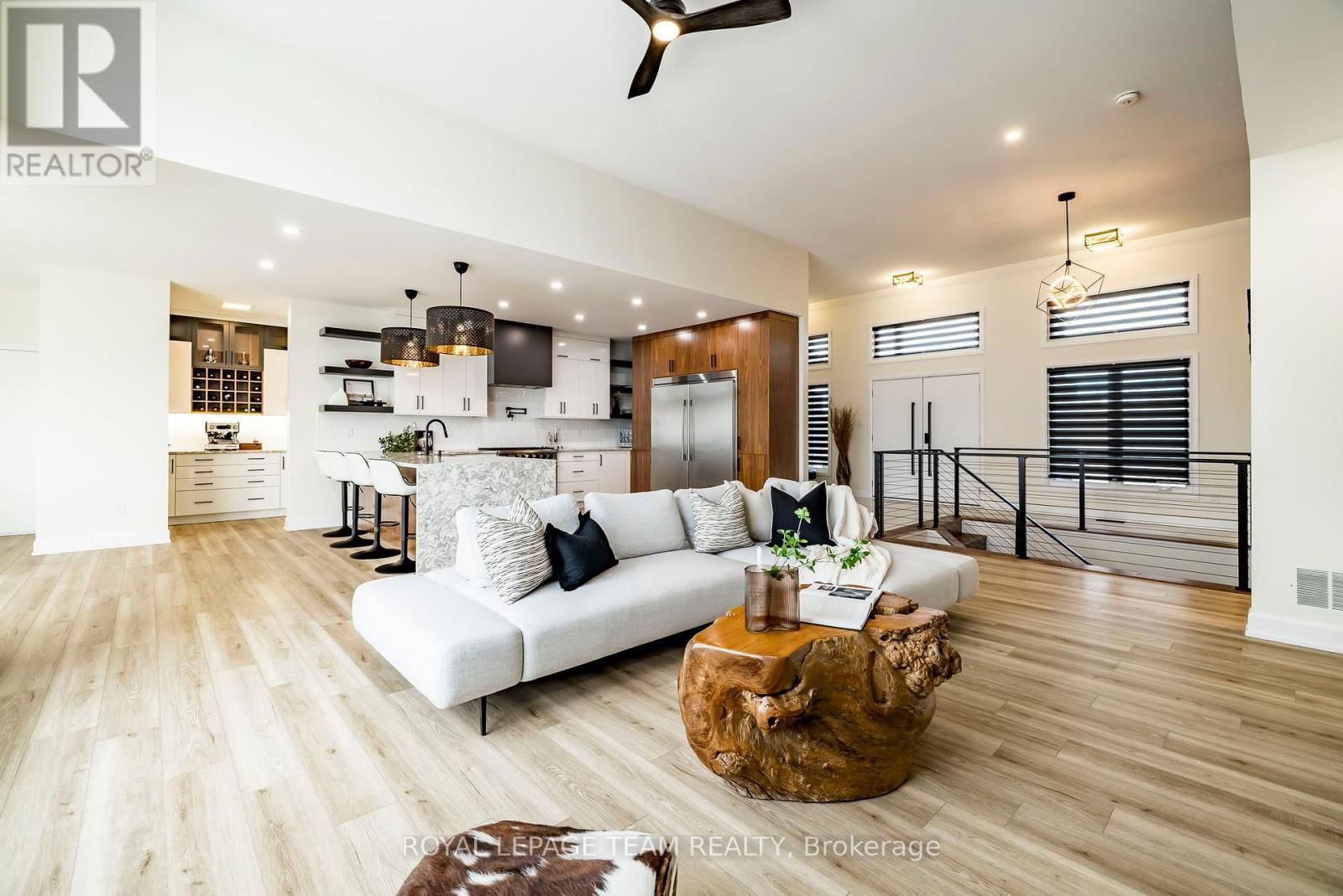 105 MAPLESTONE DRIVE Image 12