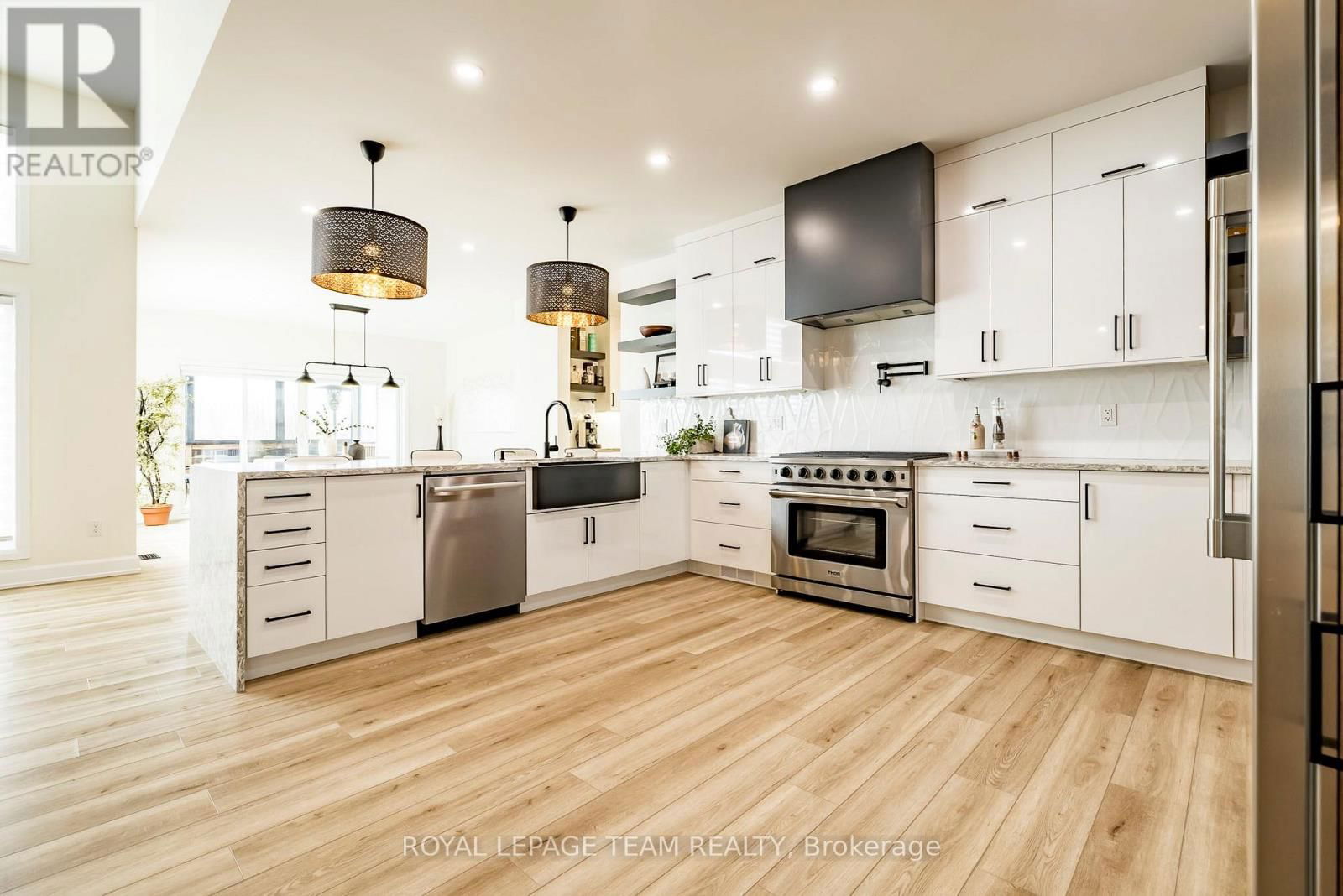 105 MAPLESTONE DRIVE Image 18