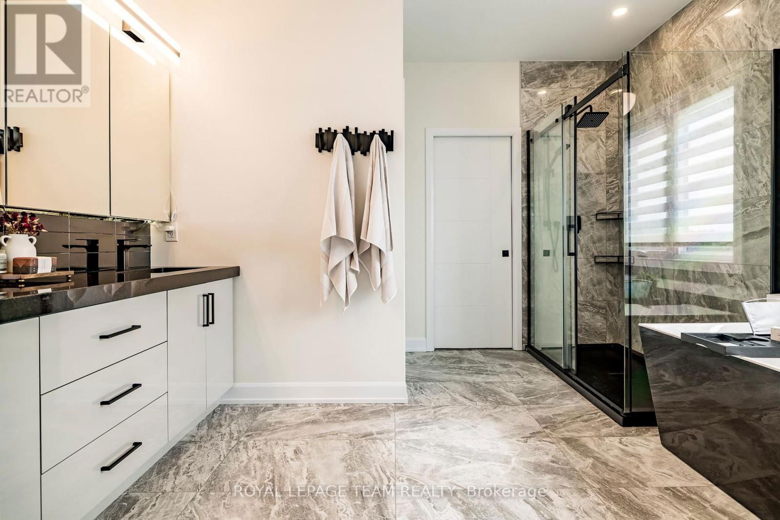 105 MAPLESTONE DRIVE Image 27