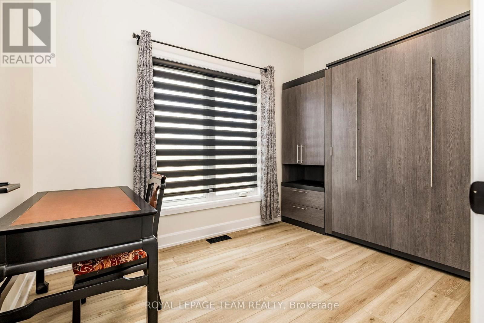 105 MAPLESTONE DRIVE Image 30