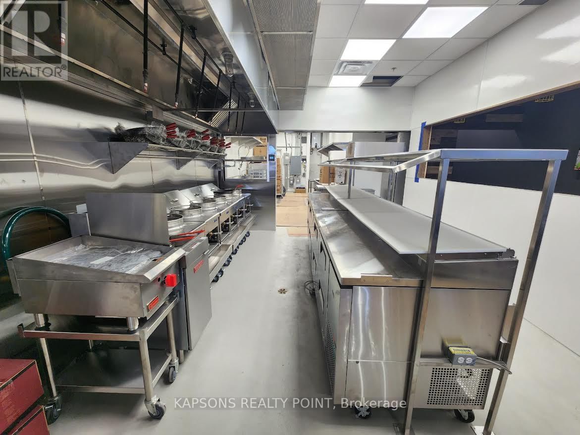 8 - 5 CLAIR ROAD Image 7