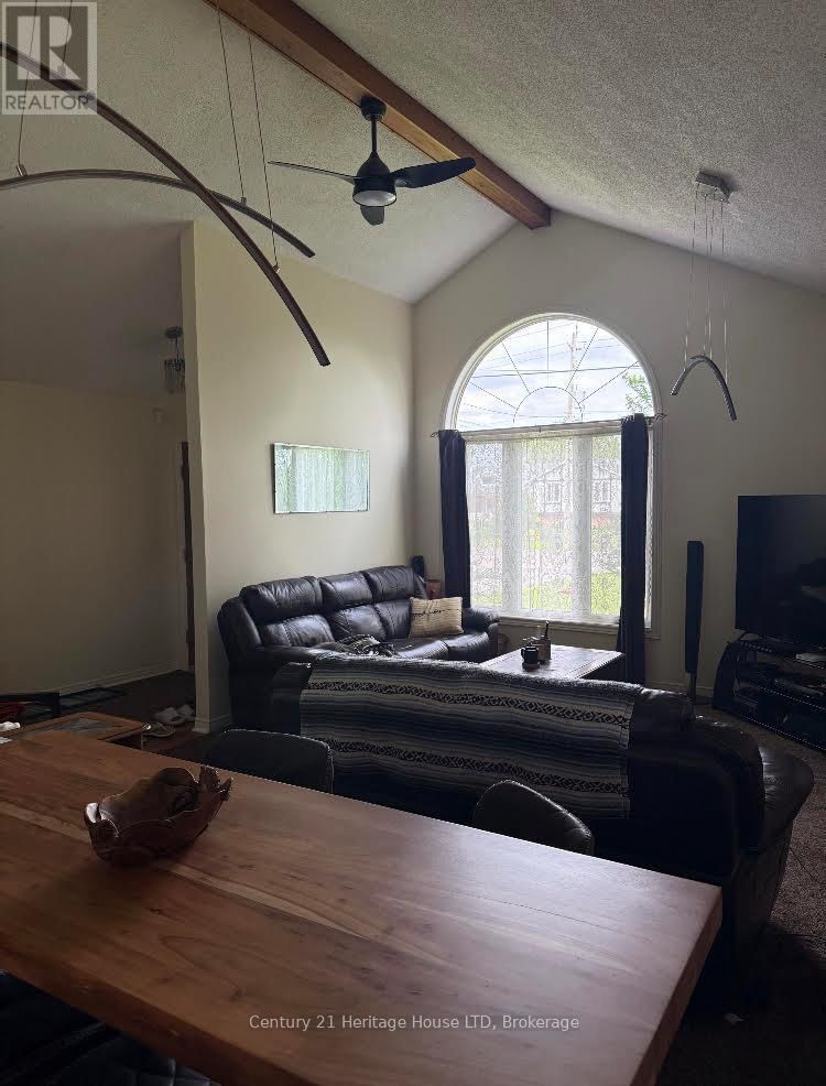 Tertiary Property View