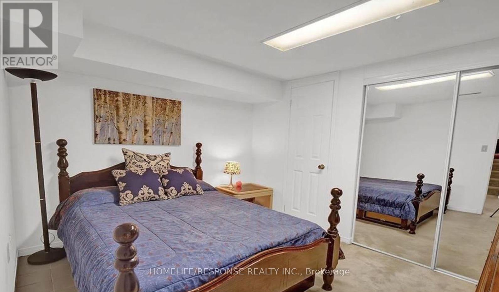 1 RENNY CRESCENT Image 19