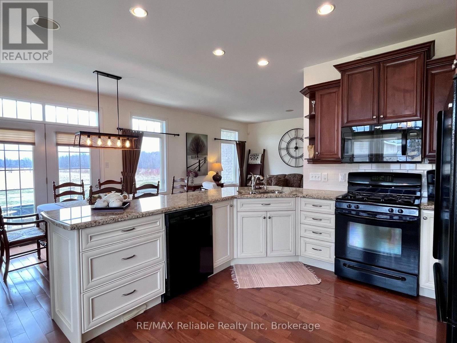 33859 GOLF COURSE ROAD Image 13
