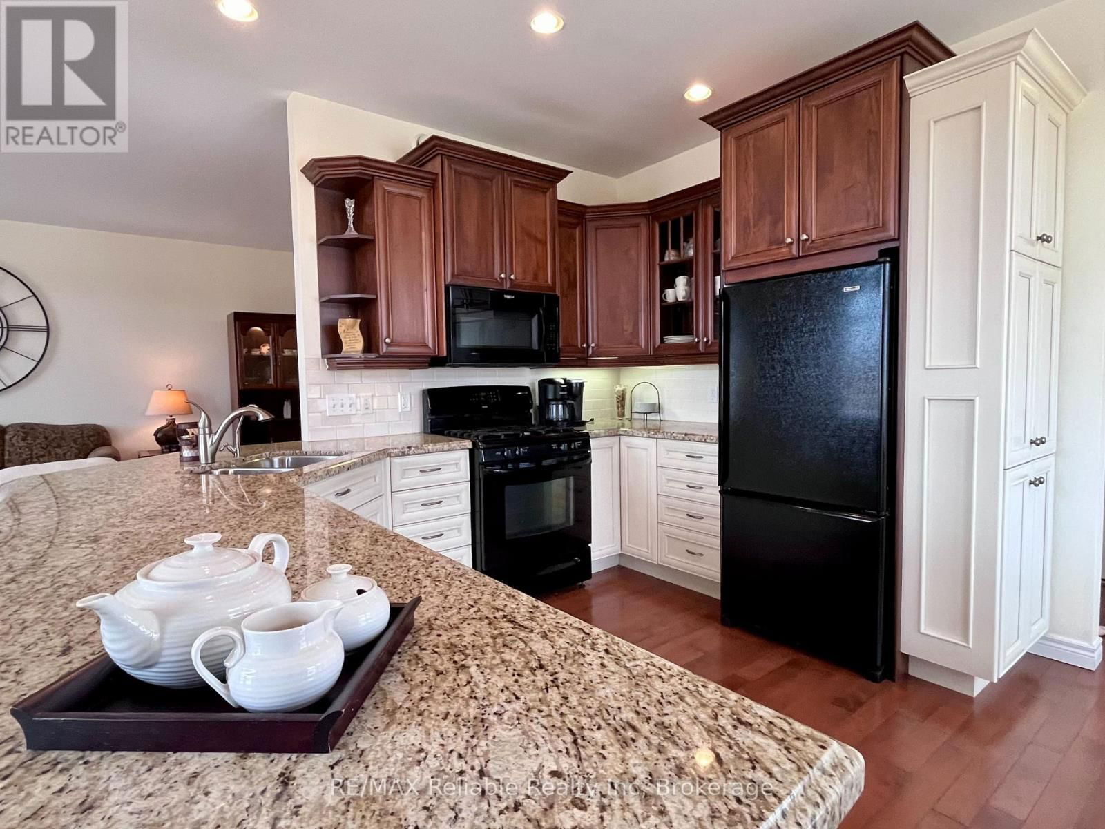 33859 GOLF COURSE ROAD Image 14