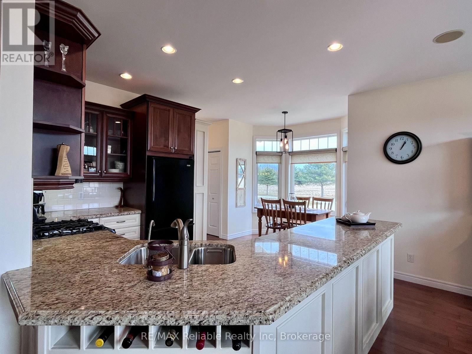 33859 GOLF COURSE ROAD Image 16