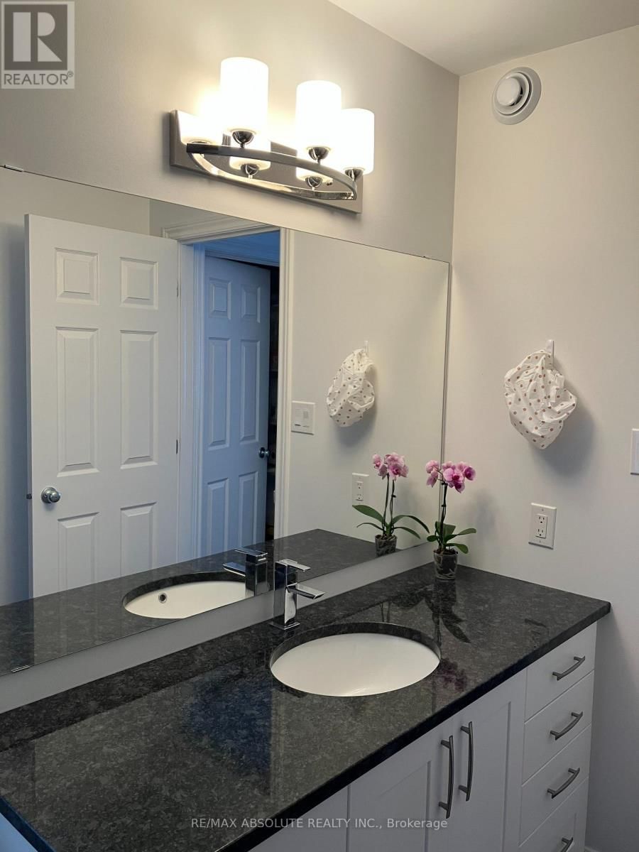 625 ROBERT STREET Image 17