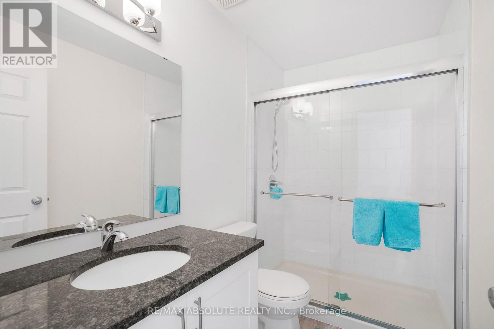 625 ROBERT STREET Image 19