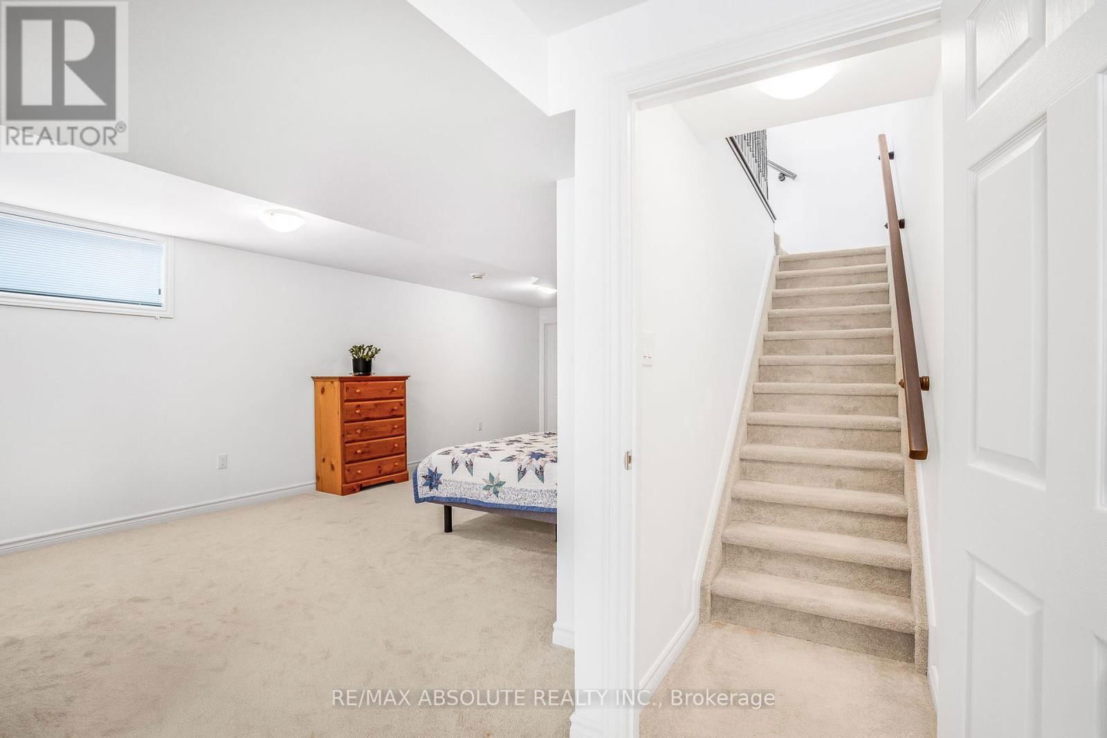 625 ROBERT STREET Image 21