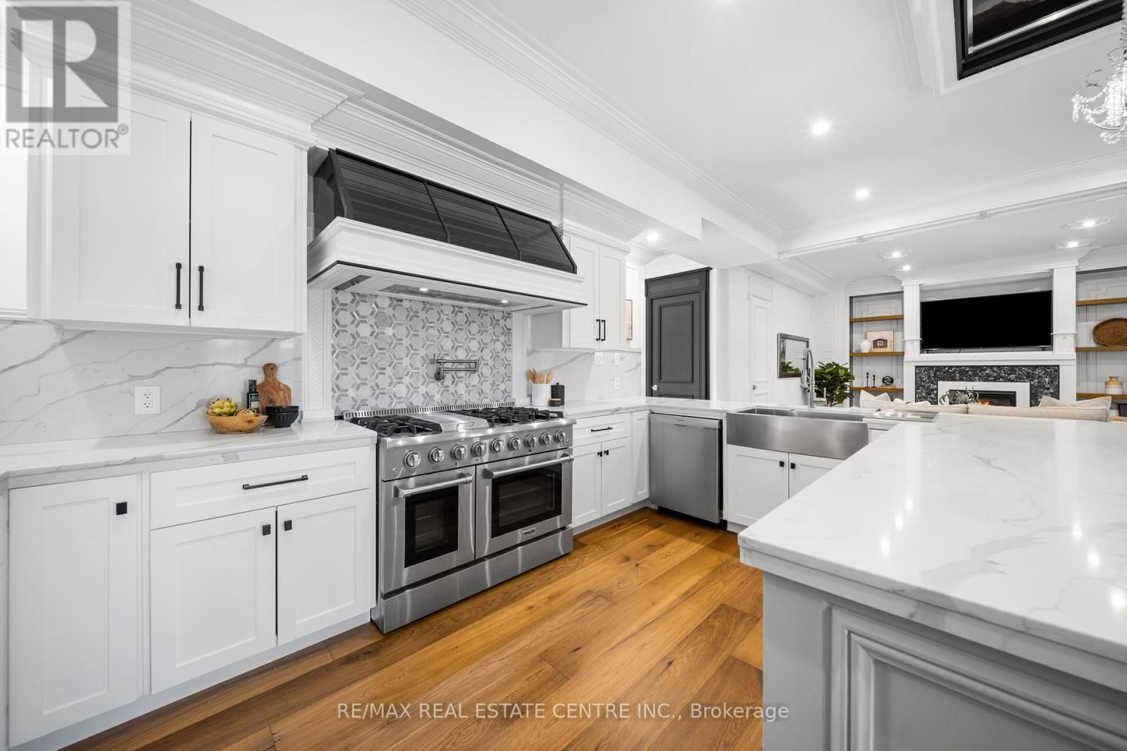 23 CAMERON DRIVE Image 14