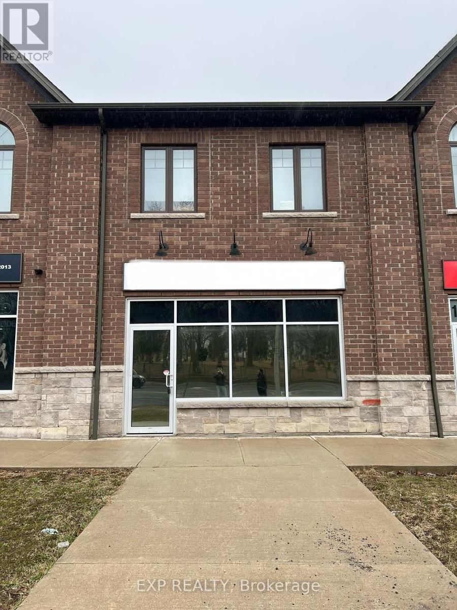 128 KING STREET WEST Image 2