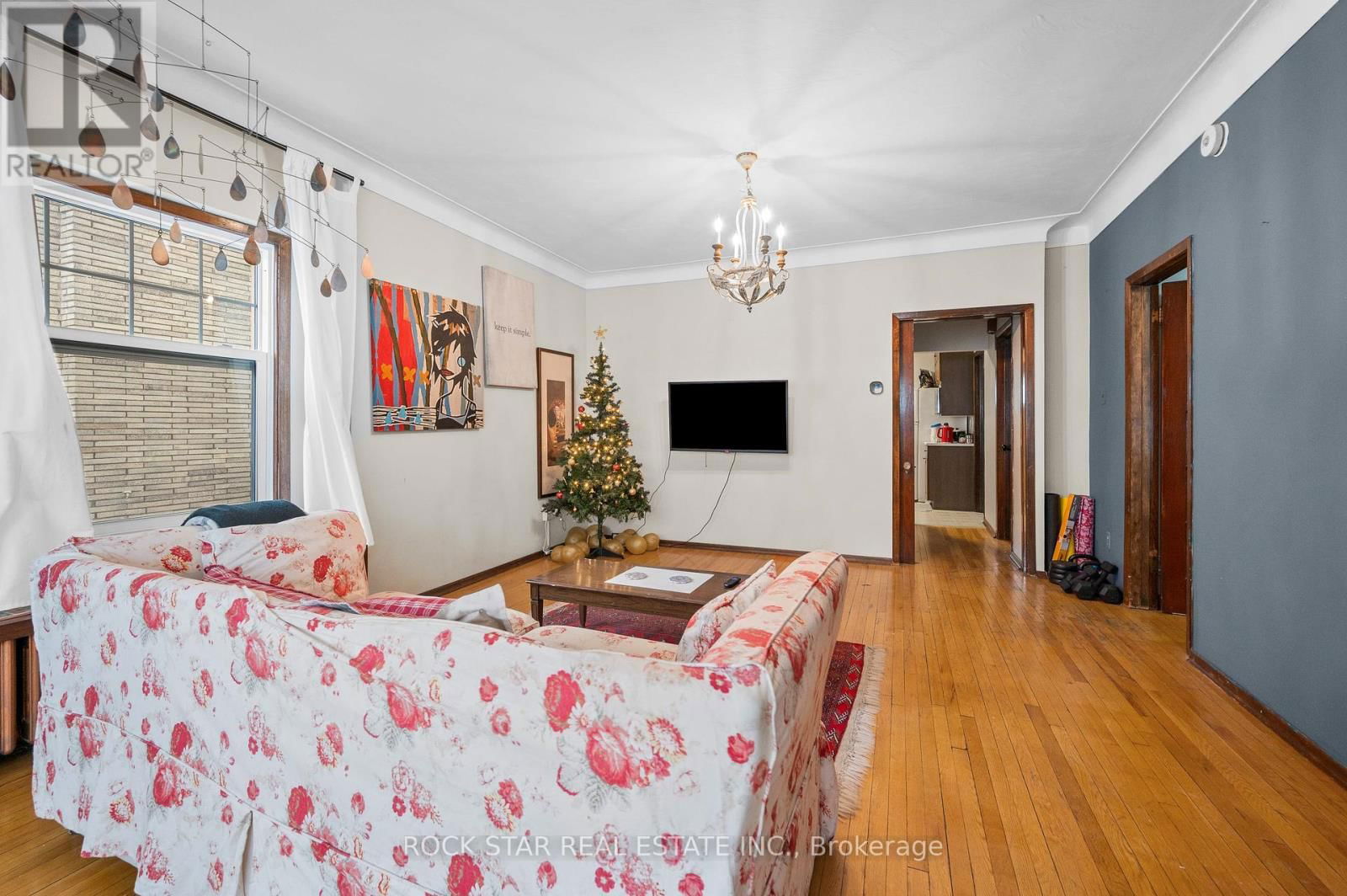 49 PROCTOR BOULEVARD Image 10