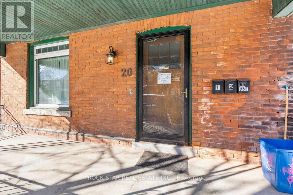 20 HOLTON AVENUE SOUTH Image 3