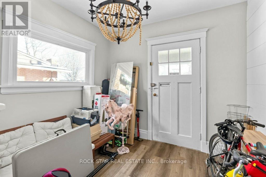 20 HOLTON AVENUE SOUTH Image 36