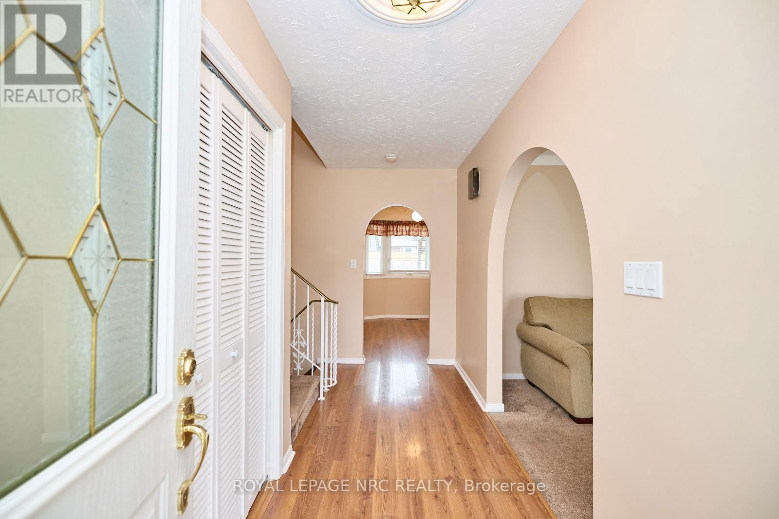 2545 WOODFIELD AVENUE Image 3
