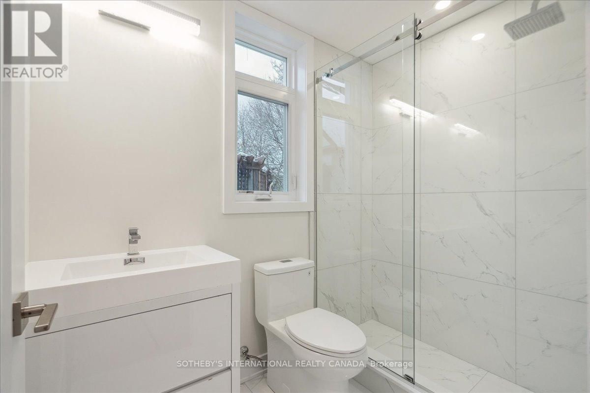 683 MELBOURNE AVENUE Image 10