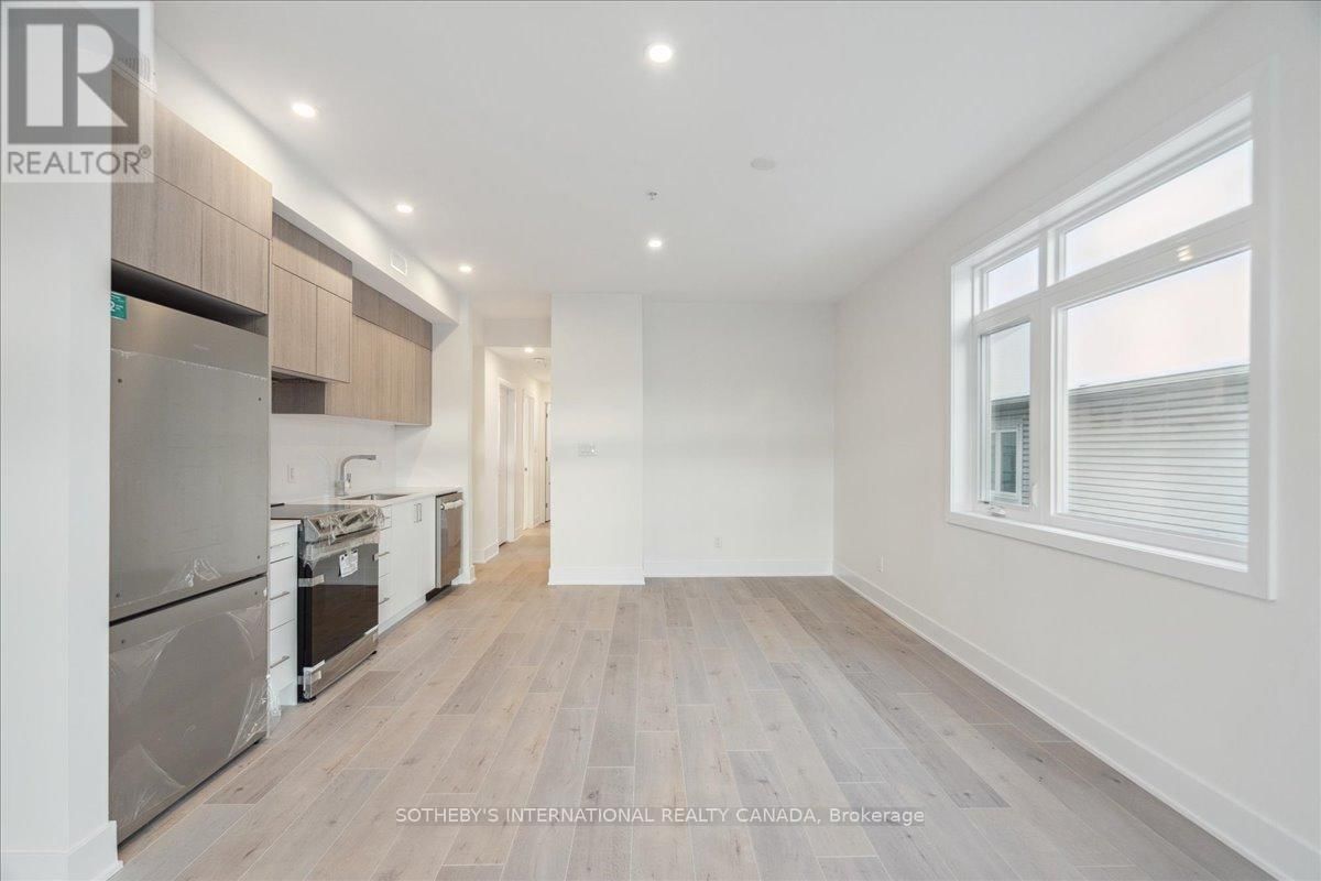 683 MELBOURNE AVENUE Image 28