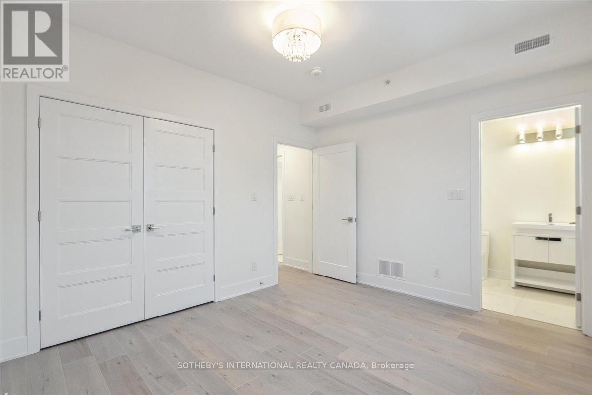 683 MELBOURNE AVENUE Image 33