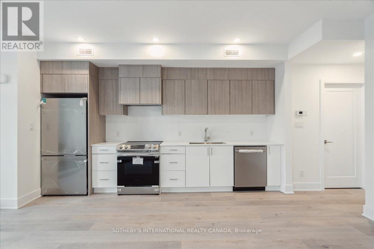 683 MELBOURNE AVENUE Image 4