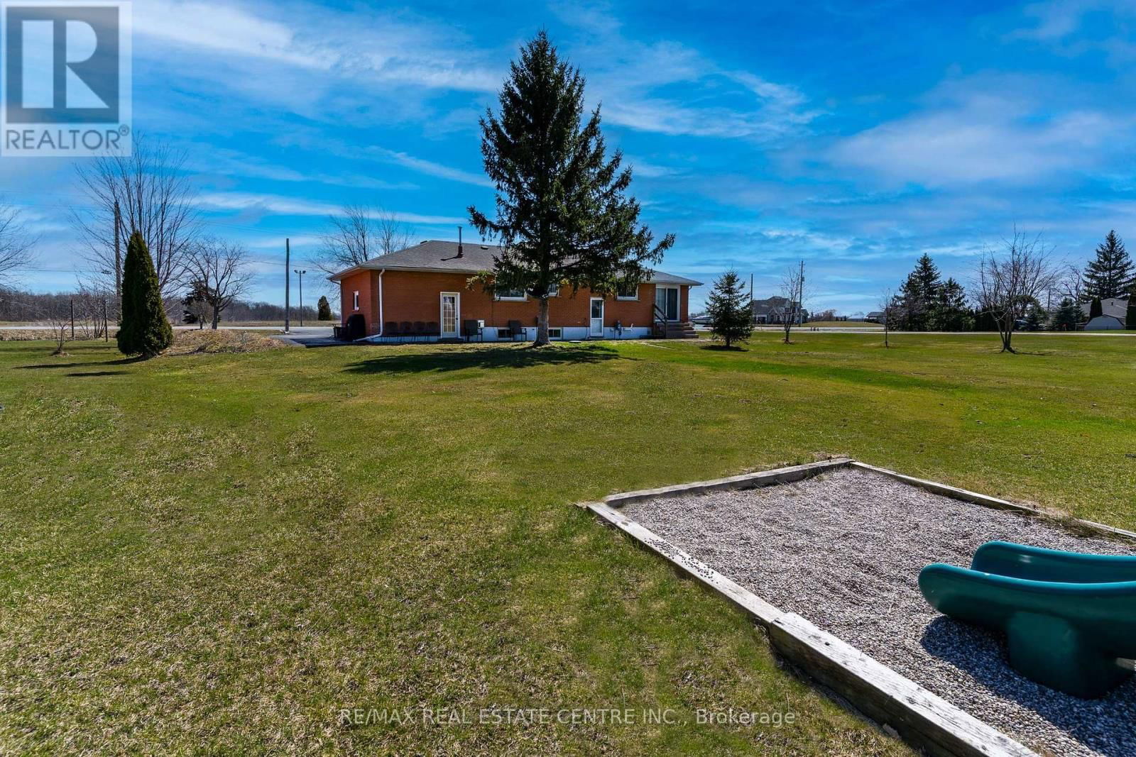 242 MOUNTAIN ROAD Image 31