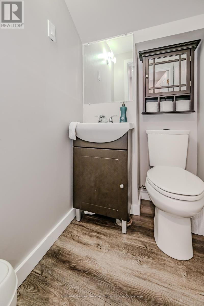 31 SHARON AVENUE Image 33