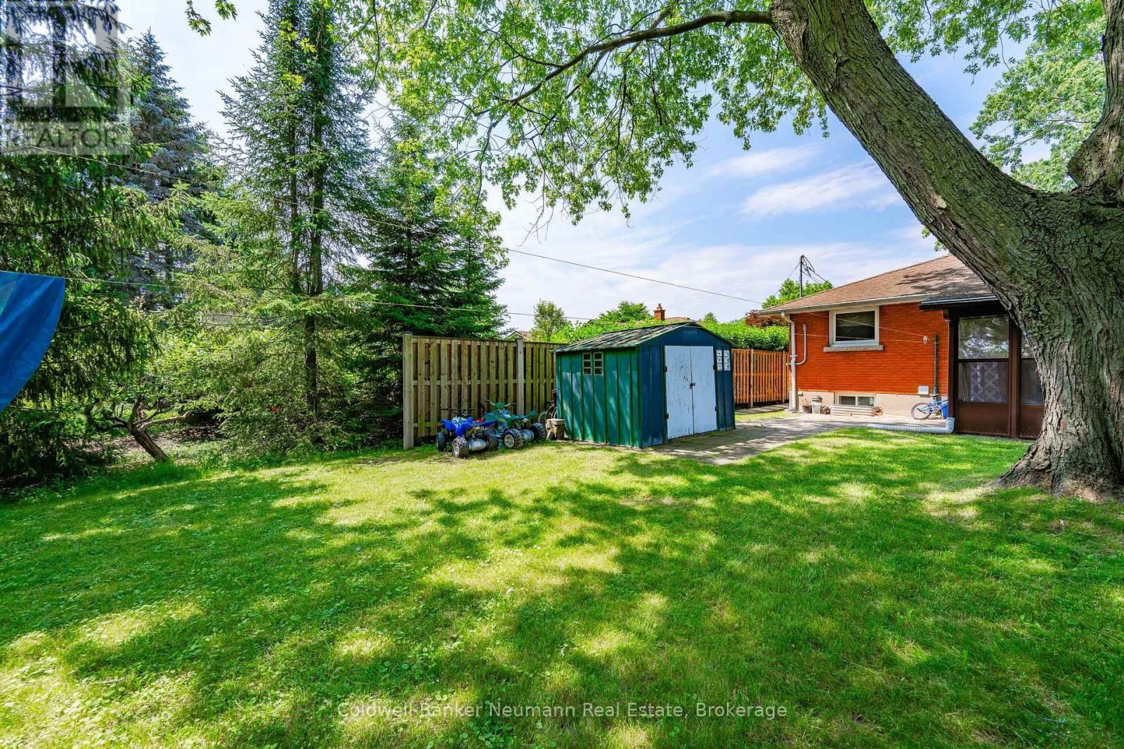 31 SHARON AVENUE Image 41