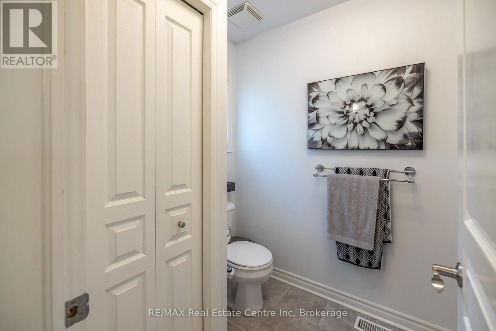 152 GOODWIN DRIVE Image 39