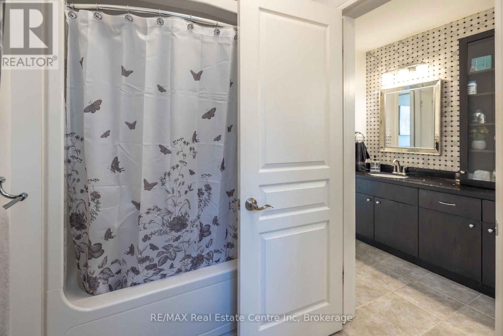 152 GOODWIN DRIVE Image 40