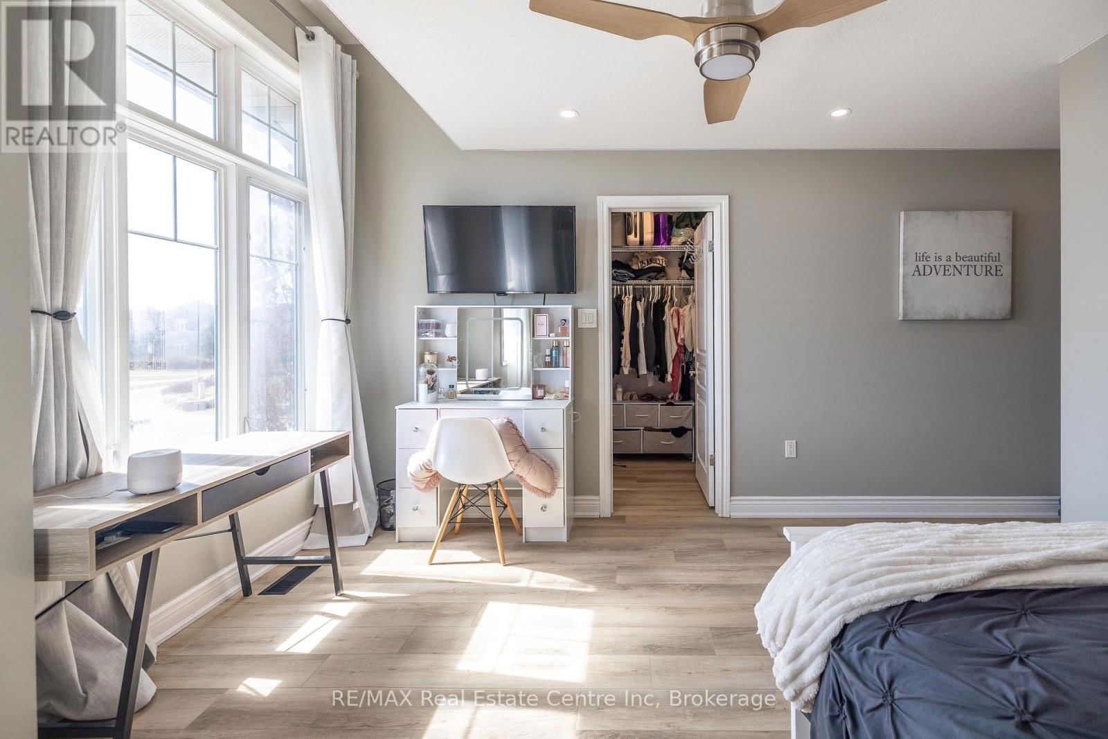 152 GOODWIN DRIVE Image 44