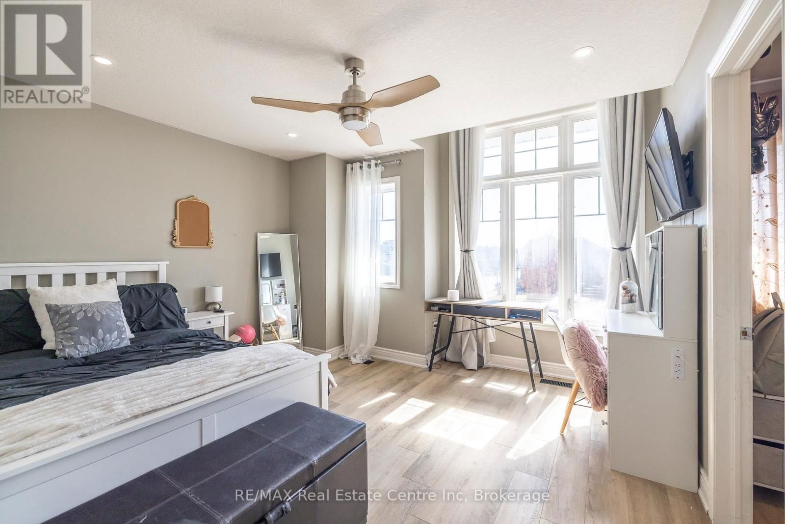 152 GOODWIN DRIVE Image 46