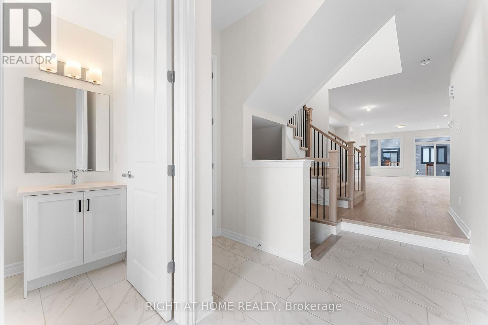 118 LUMEN PLACE Image 2