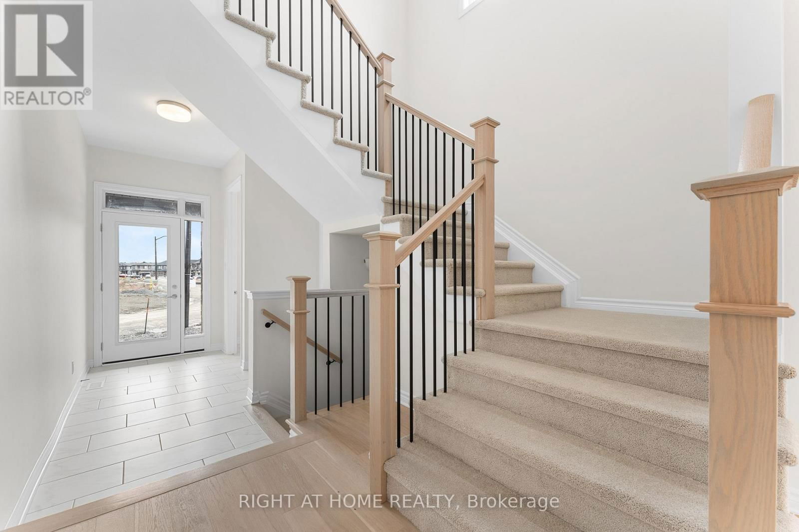 118 LUMEN PLACE Image 22
