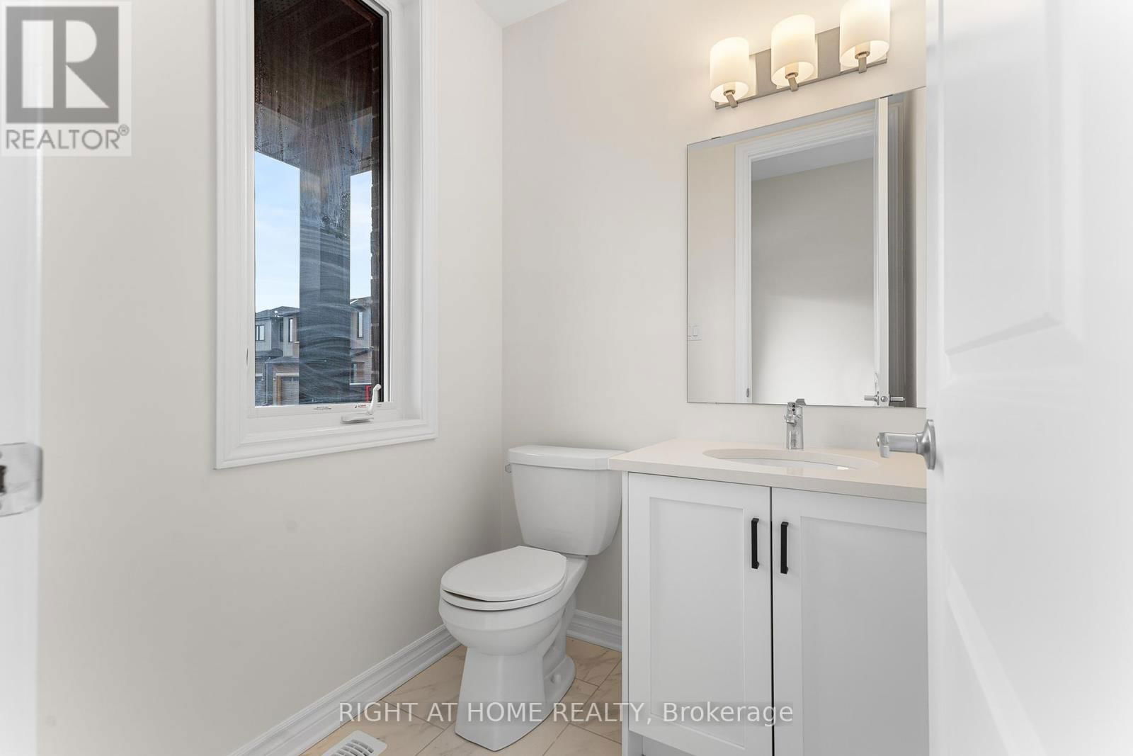 118 LUMEN PLACE Image 3