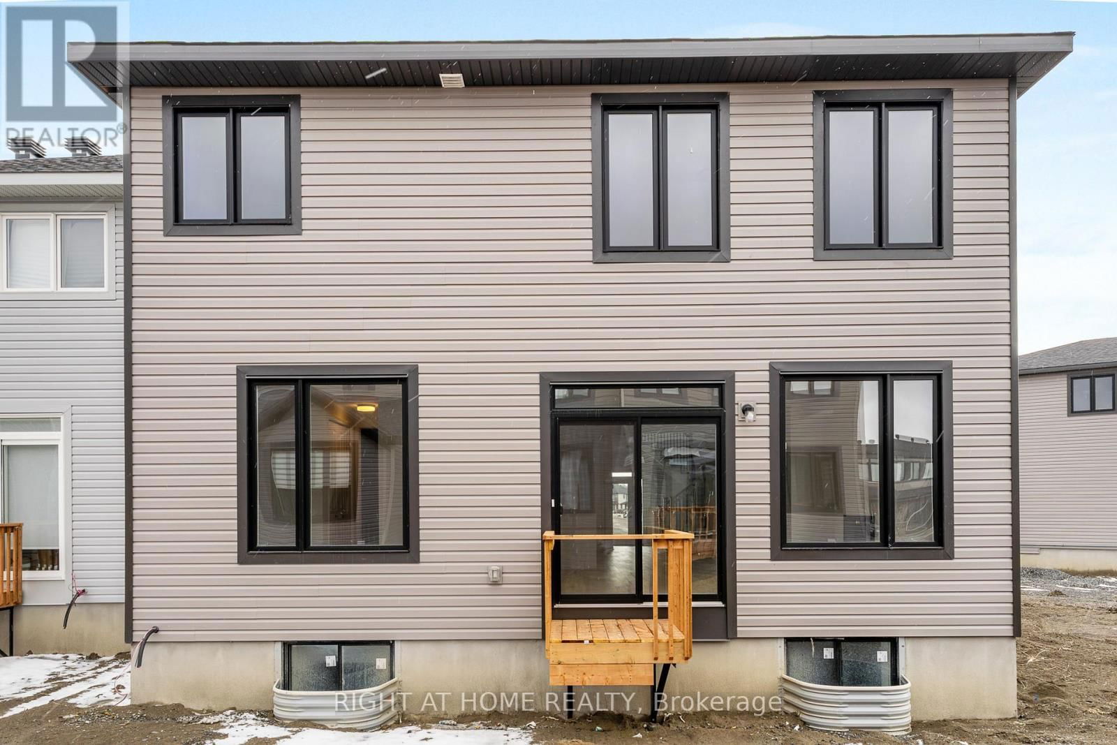 118 LUMEN PLACE Image 45
