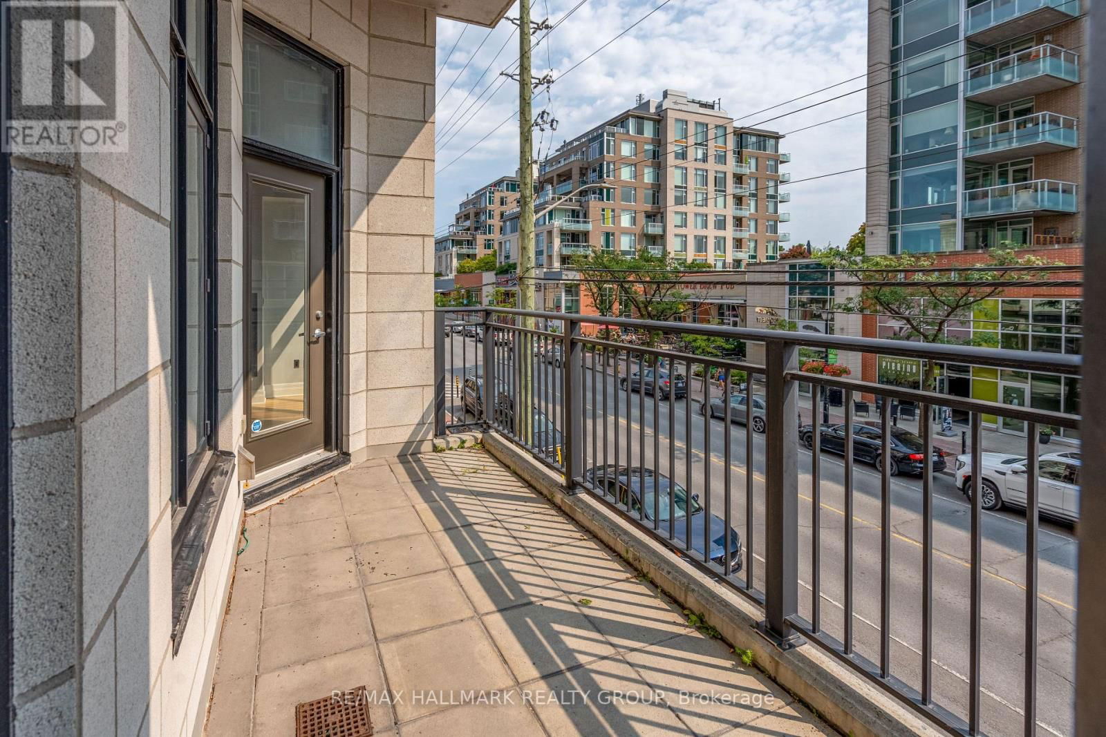 206 - 420 BERKLEY AVENUE Image 36