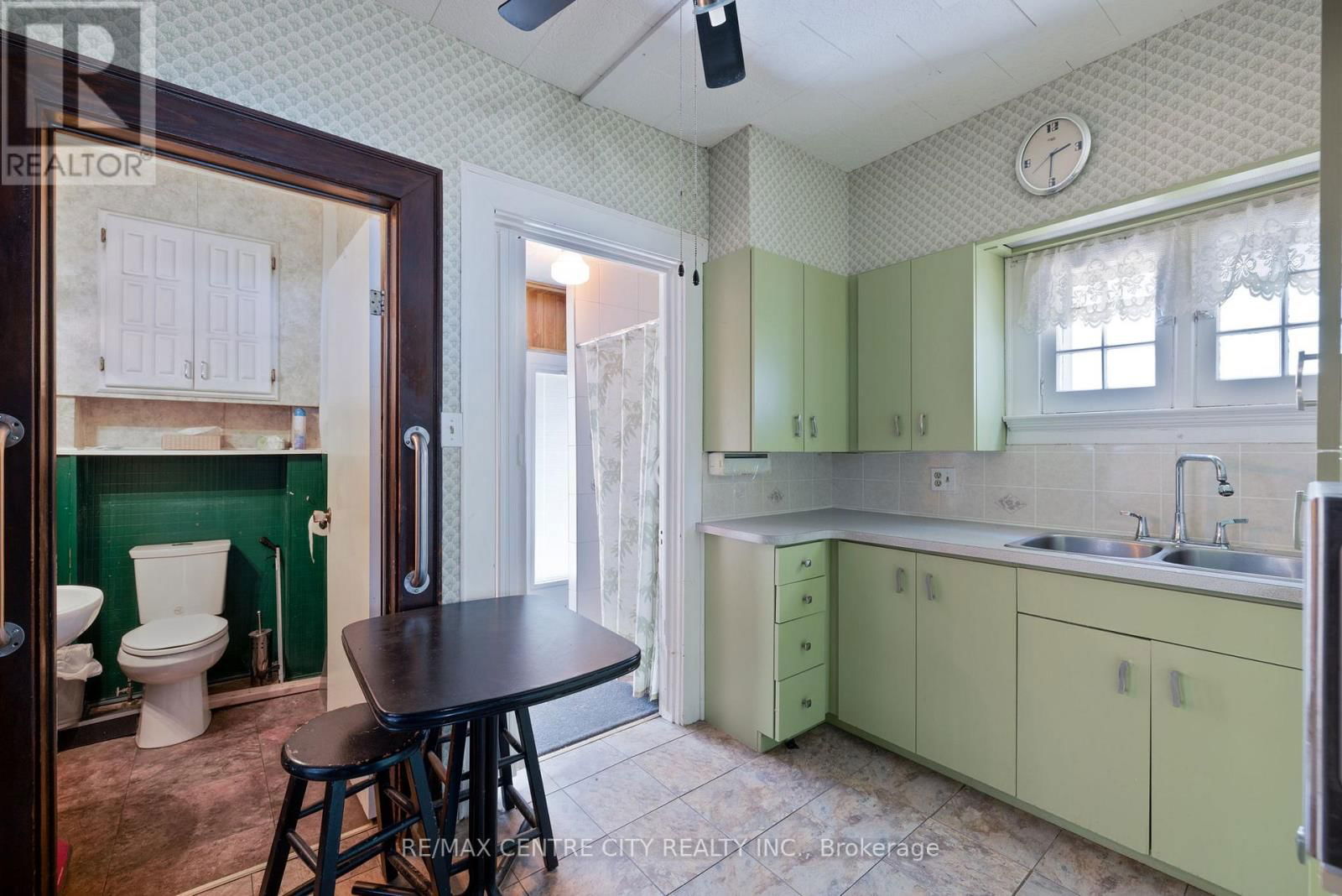 14 JAMES STREET Image 10