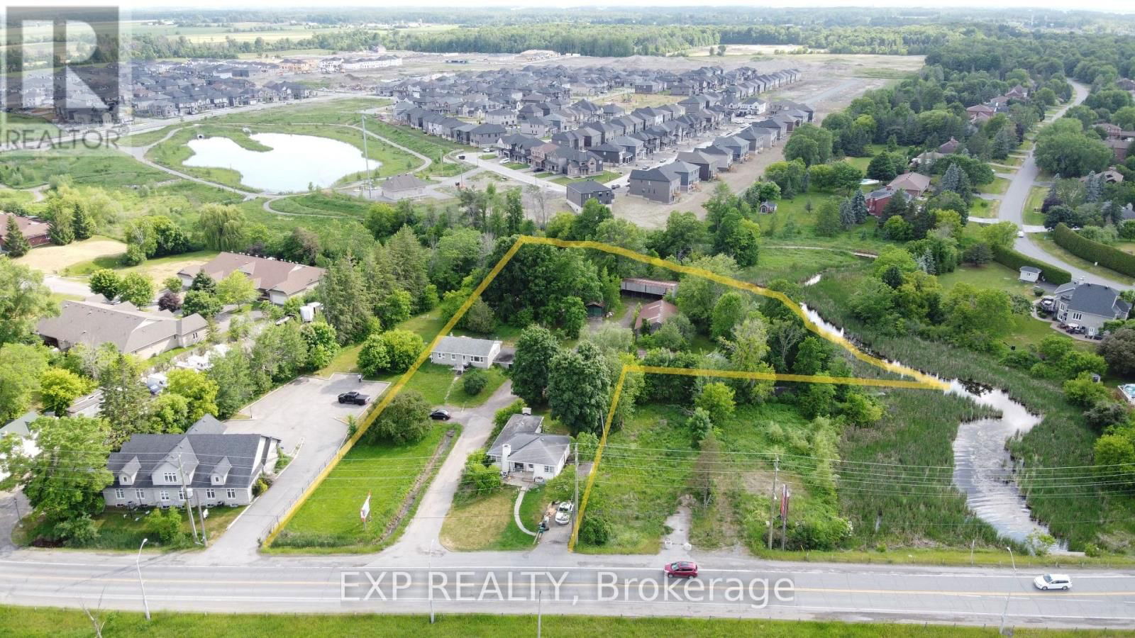 5630-34 MANOTICK MAIN STREET Image 1