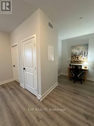 110 - 1350 HEMLOCK ROAD Image 3