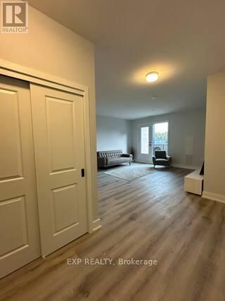 110 - 1350 HEMLOCK ROAD Image 5