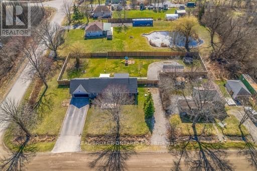 2913 RIDGEMOUNT ROAD Image 3