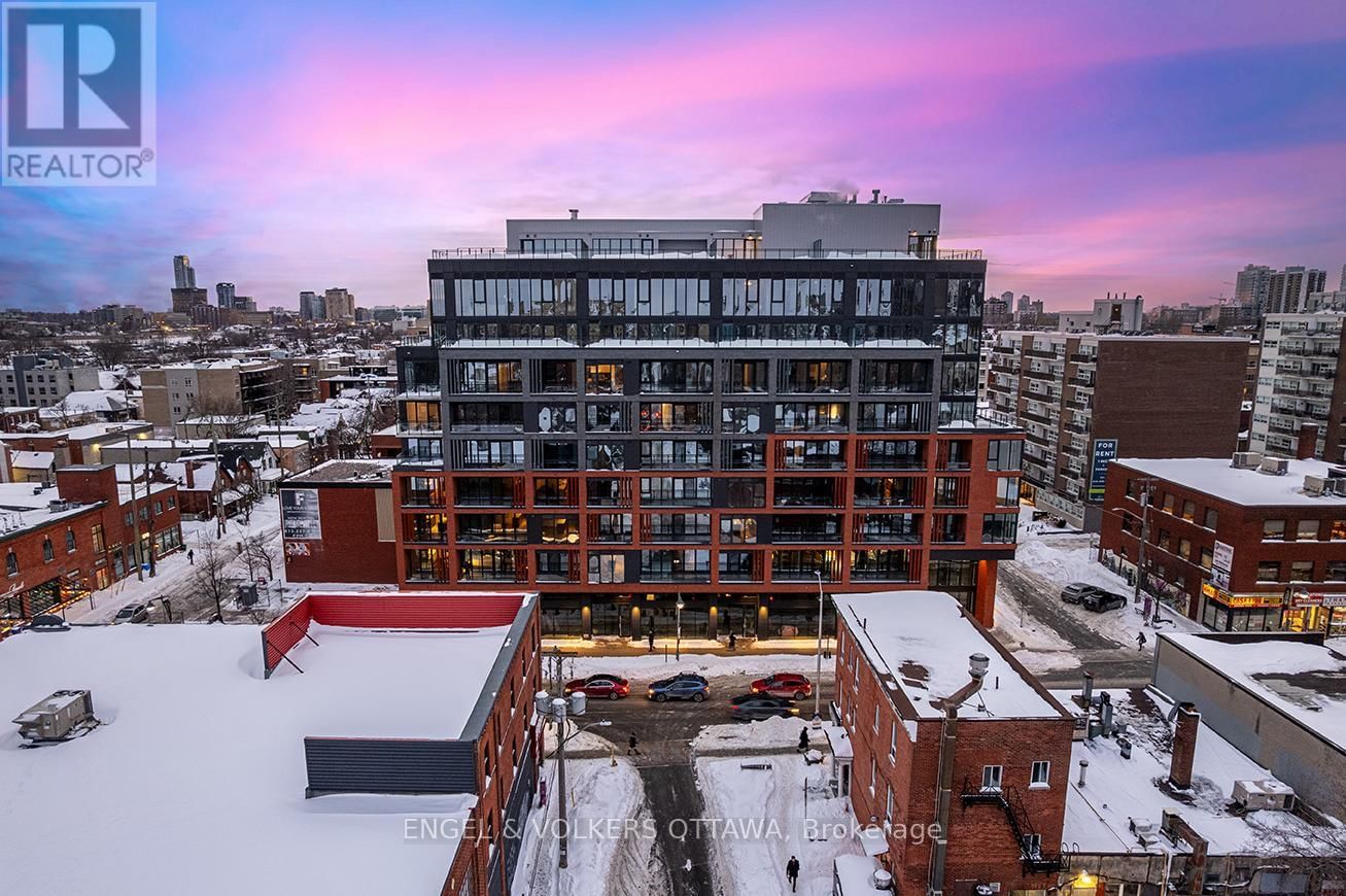 709 - 10 JAMES STREET Image 30