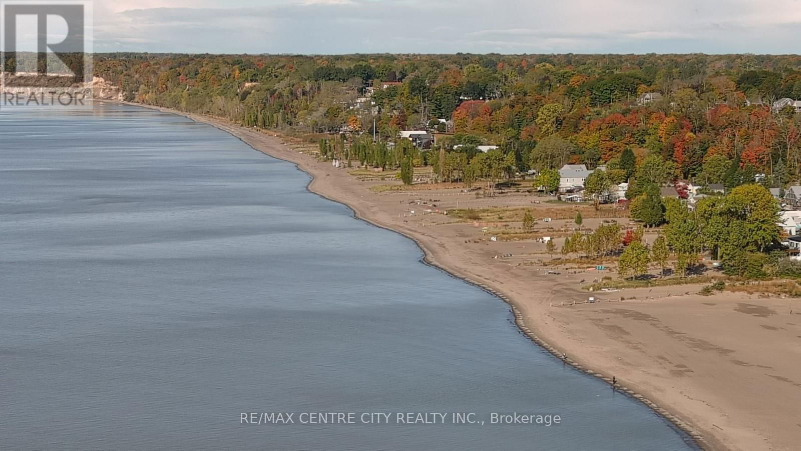 #14 - 374 FRONT STREET Image 36
