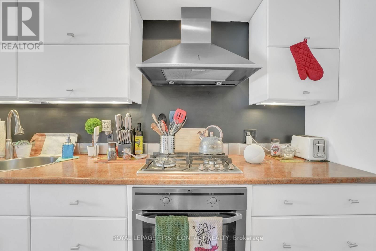 130 ST DAVID STREET SOUTH Image 30
