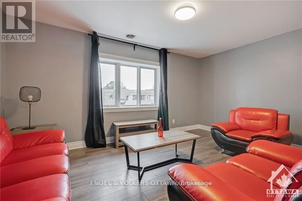 A - 462 RIDEAU STREET Image 7