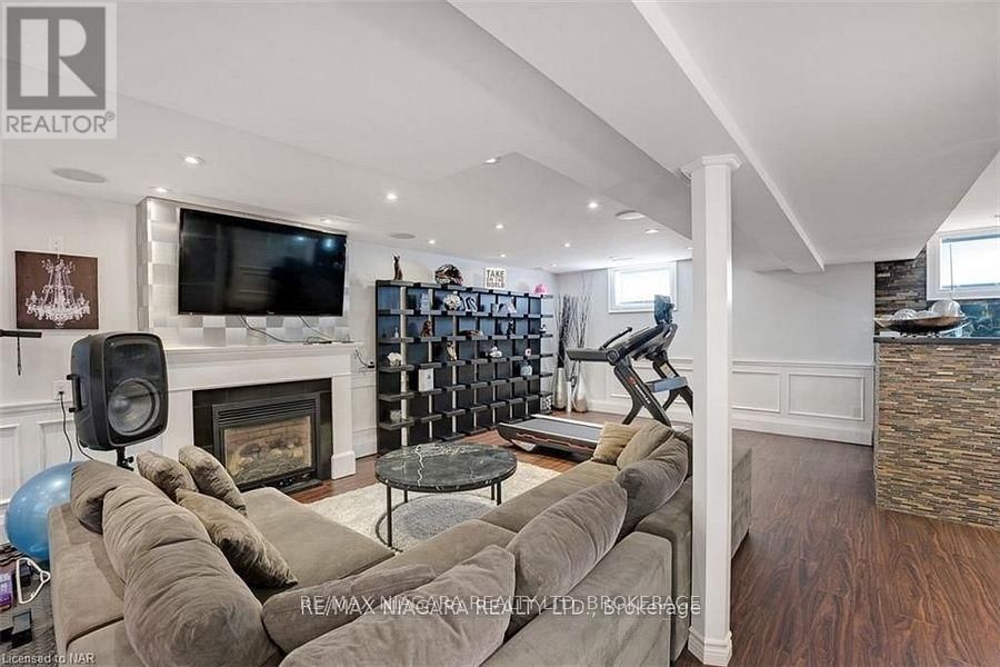 6618 FLORA COURT Image 27