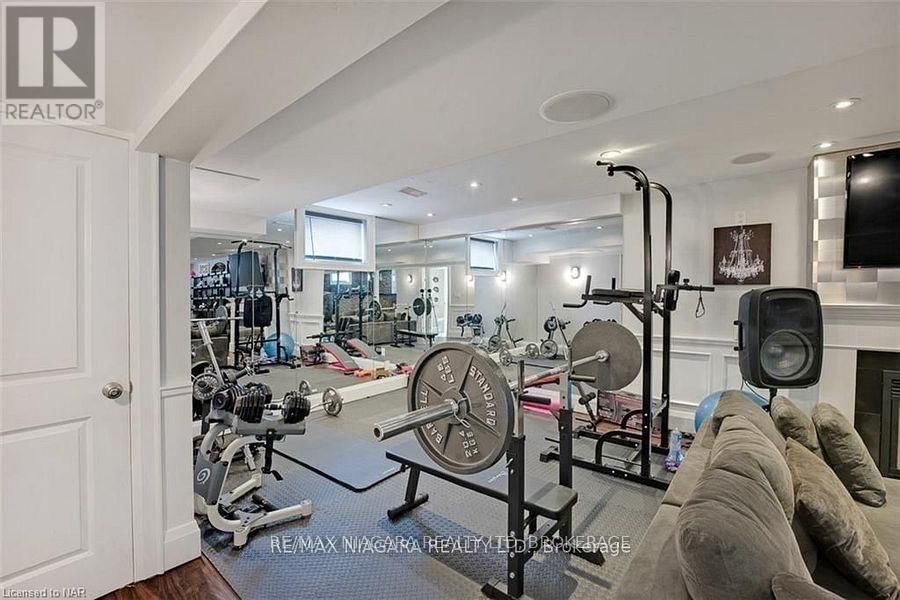 6618 FLORA COURT Image 28