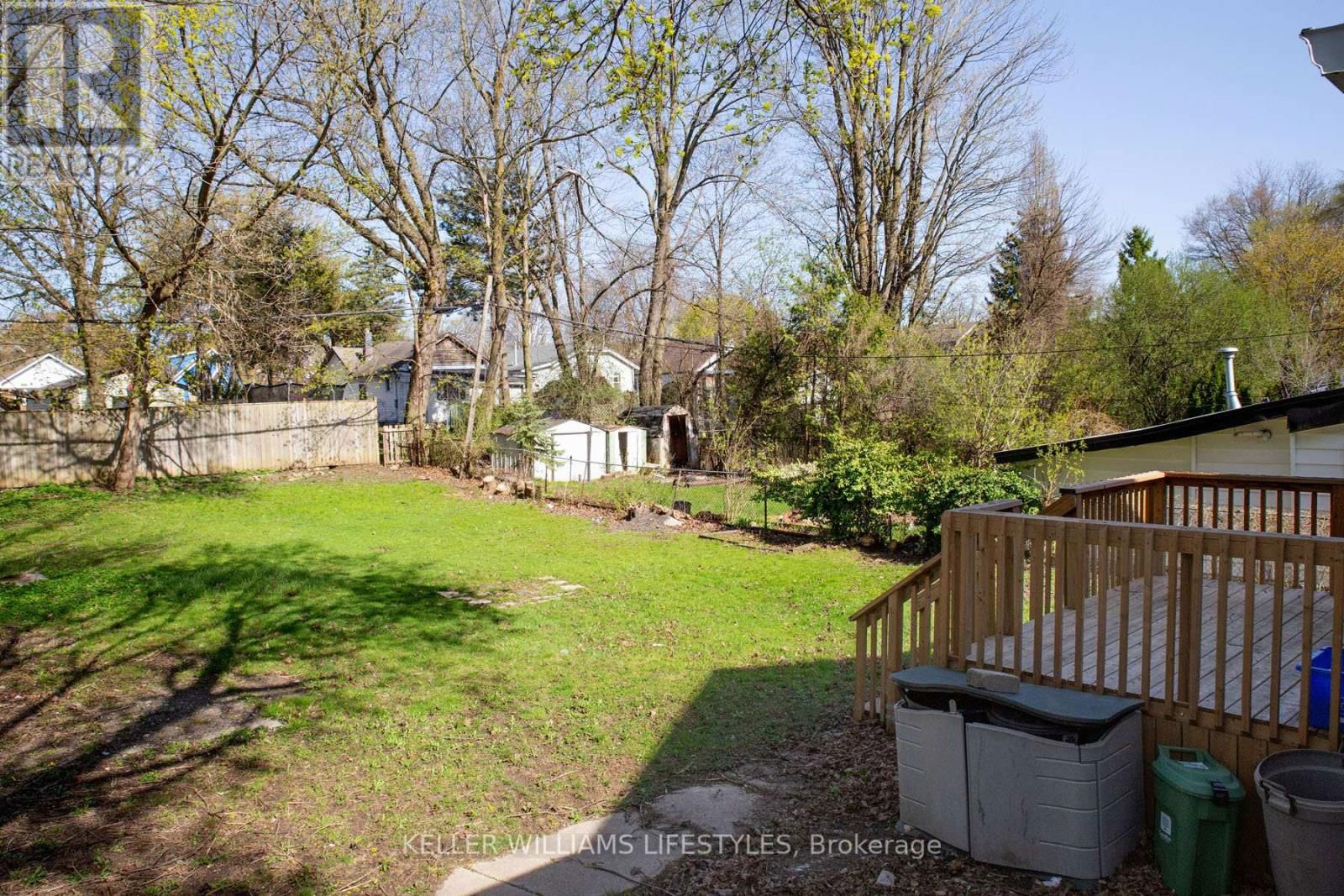 74 STUART STREET Image 35