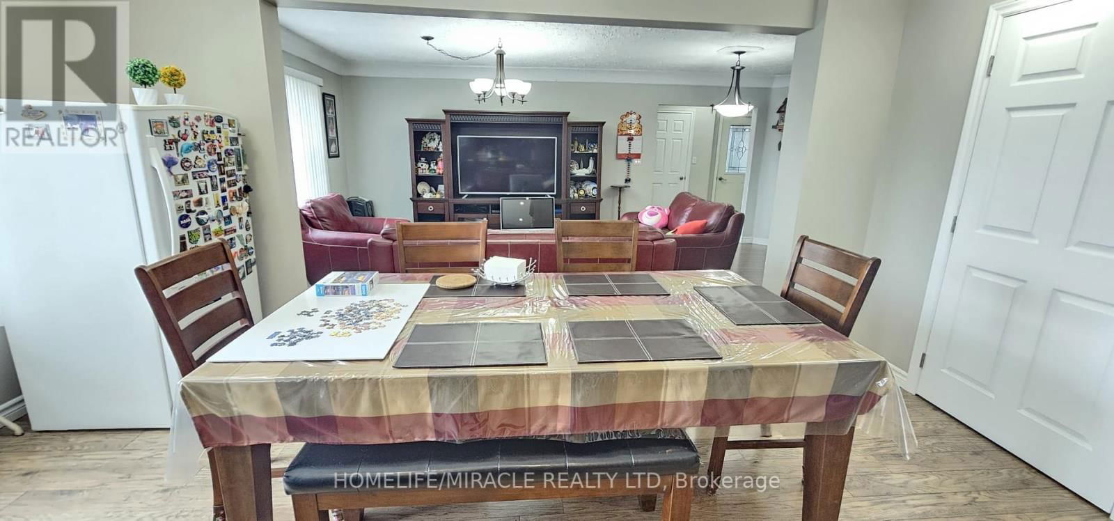 Minto - 94 ELORA STREET SOUTH Image 36