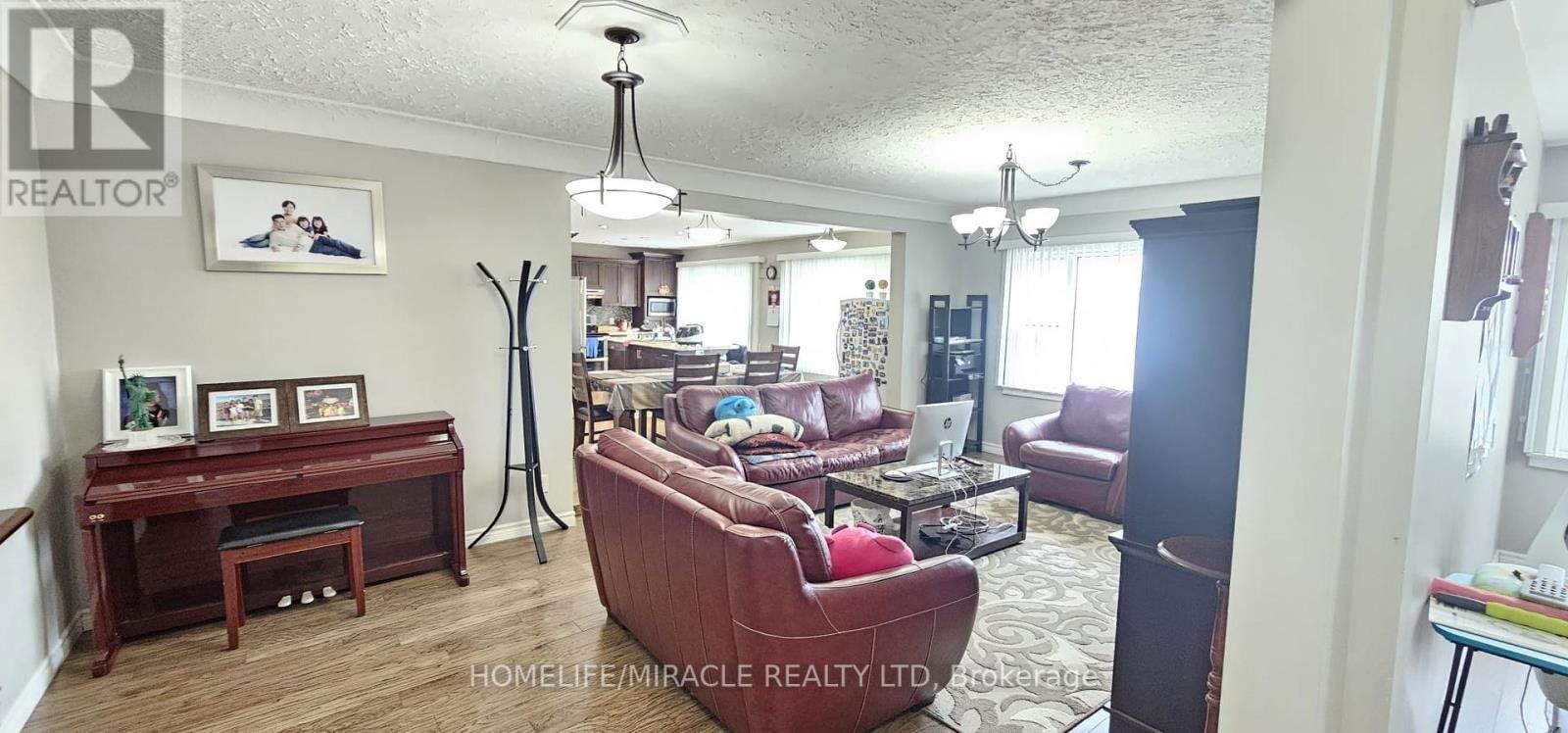 Minto - 94 ELORA STREET SOUTH Image 37