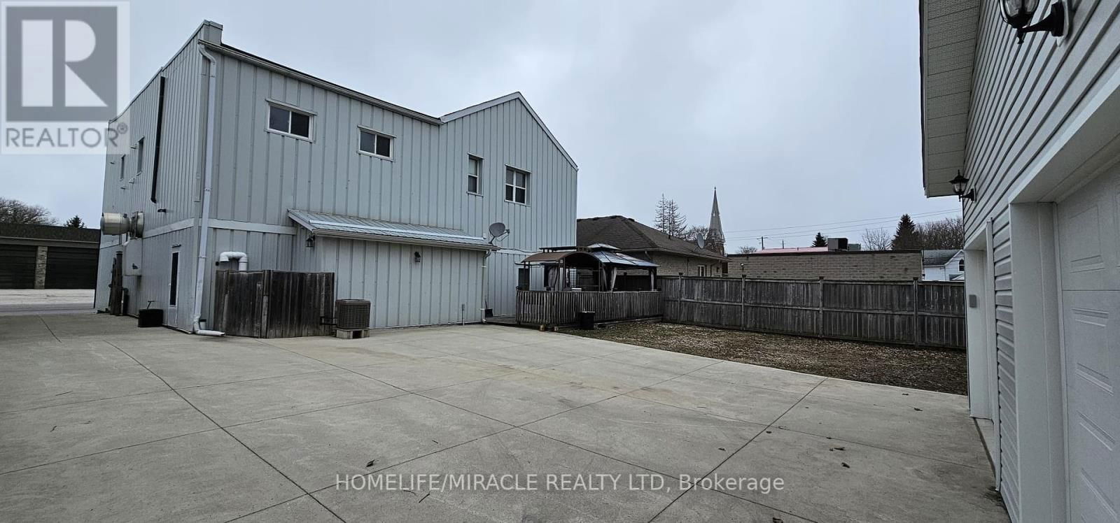Minto - 94 ELORA STREET SOUTH Image 5